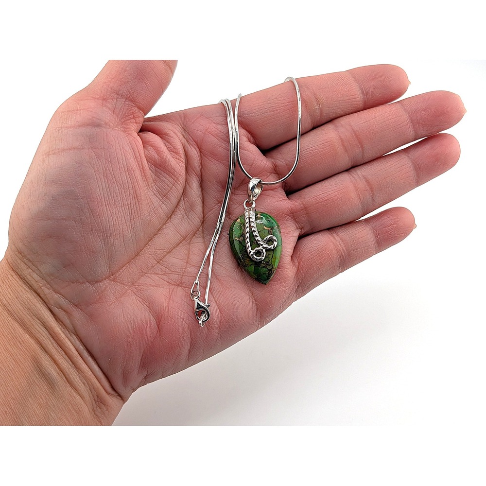 Handmade Mohave Turquoise Kingman Pendant Necklace 18in Sterling Silver Chain ** - Picture 6 of 8